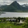 Sandsletta Camping AS - Sandsletta Camping is situated by the fjord. Activities like mountain climbing and kayaking is very popular. 