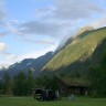 Bøyum Camping - campsite with cabins in the background